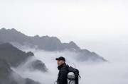 以惠普服务器启动U盘装系统教程（详解惠普服务器启动U盘装系统的步骤和方法）
